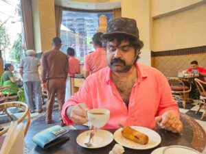 Anoop Menon Instagram - The famed baba cake of chowringhee lane and park street..