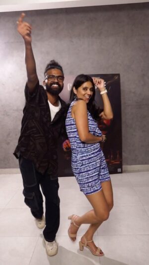 Anoop Menon Instagram - Veeran 💥
.

Veeran song composed by @ratishsekhar_
@checkmatethemovie
@anoopmenoninclusive
@rekha_harindran
@rajalekshmy_c
.
. 
#reelitfeelit #reels #happiness #dancechallenge