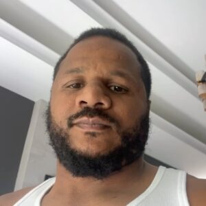 Anthony Dirrell Instagram - #cancerfree @nationalcancerinstitute