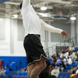 Anthony Dirrell Instagram - LA love had fun this weekend golf hoop everything
