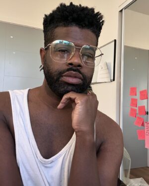 Anthony Elle Instagram - Happy Tuesday beautiful!
We got this.
#anthonyelle #hoodhacks #DIY #sustainability #diycraft #newproject #fabric #textiles