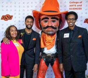 Anthony Hill Instagram - Sooo I received a Distinguished Alumni Award from Oklahoma State University. Big love to the Theater Department and the College of Arts & Sciences. I'm honored man. Go Pokes. 🟠🤠⚫️