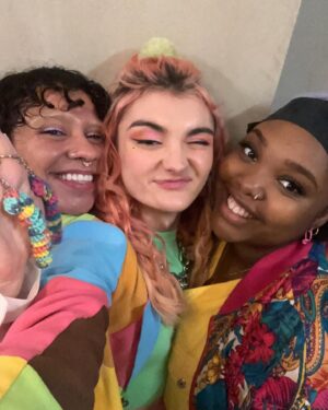 Anthony Lexa Instagram - ✨the coven✨

feel so blessed to have had @miss_sassyalex and @felixmufti by my side💕

#sexeducationnetflix
