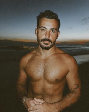 Anthony Matéo Instagram - Toi,moi et la mer 🌊