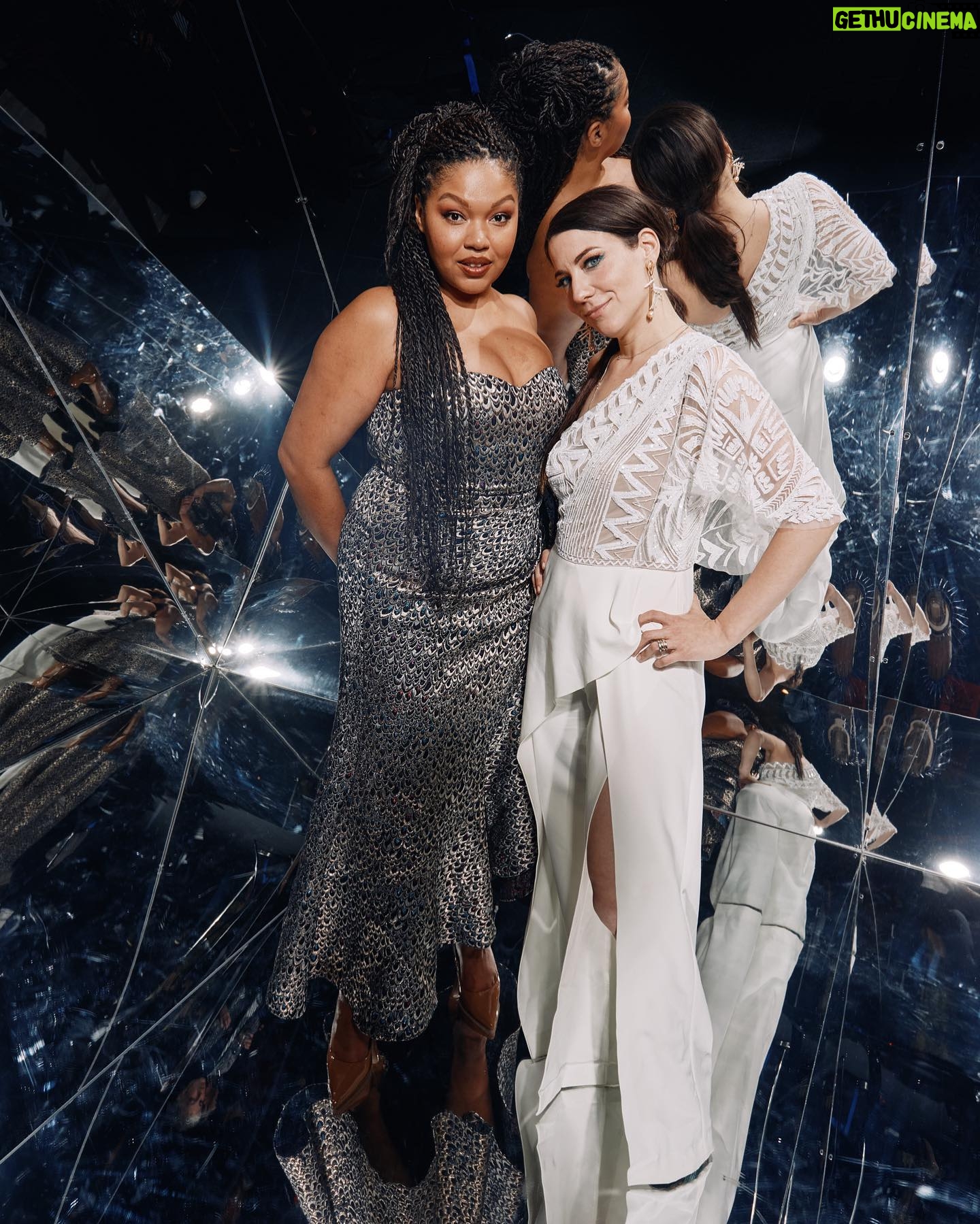 Antoinette Crowe-Legacy - 877 Likes - In love with these humans! ♥️🤍🖤
📸: @emiliomk 👏🏾✨
https://www.broadway.com/buzz/201666/see-jeremy-o-harris-and-the-stars-of-slave-play-get-reflective-on-opening-night/