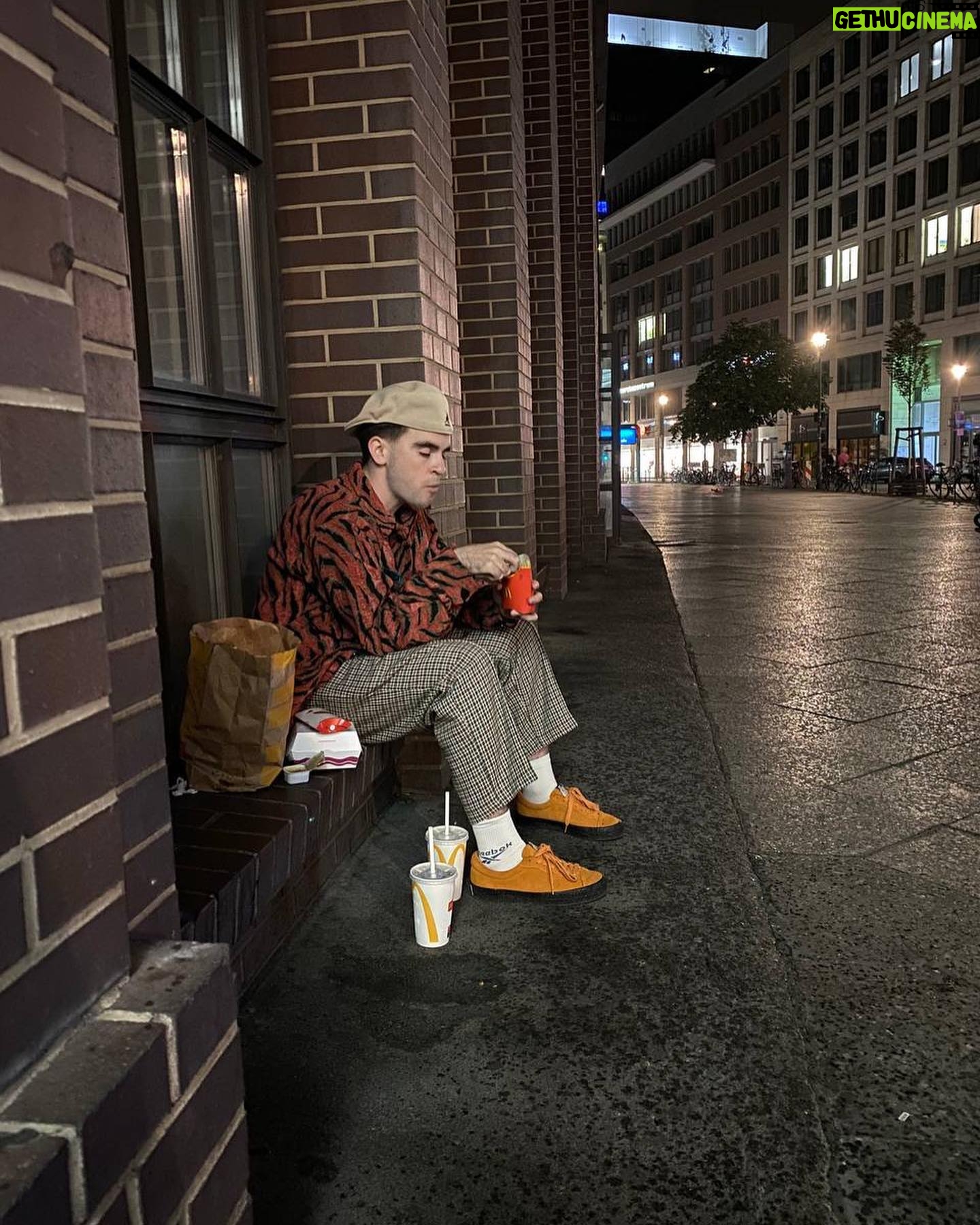 Anton Wellboy - 10.1K Likes - ŠŠø Ń. ŠŃли. Š Š±ŃŠ“ем ми. Š ŠŃŃŃŠøŠ·Š½Š° Š½Š°ŃŠ° Š· нами.