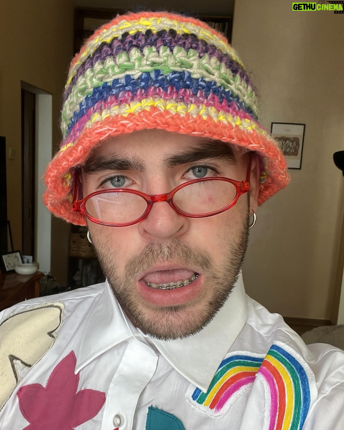 Anton Wellboy - 4.3K Likes - š