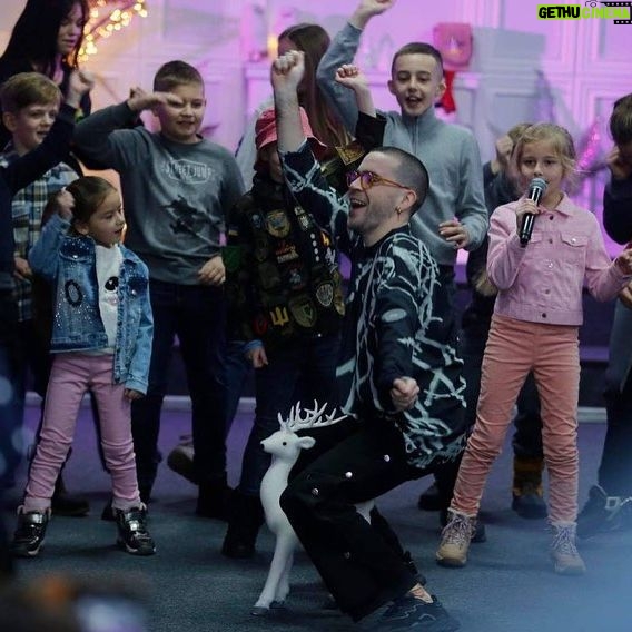 Anton Wellboy - 3.7K Likes - ŠŃŠ¾ŃŠ° ŠŠŠ” Š¾ŃŠ³Š°Š½ŃŠ·ŃŠ²Š°Š»Šø ŃŠæŃŠ°Š²Š¶Š½Ń ŃŠ²ŃŃŠ¾ Š“Š»Ń Š¼Š°Š»ŠµŠ½ŃŠŗŠøŃ
Š³ŠµŃŠ¾Ńв.
Це Š“ŃŃŠø, Š²ŃŠøŠ½ŠŗŠ°Š¼Šø ŃŠŗŠøŃ
Š·Š°ŃŠ°Š· заŃ
оплŃŃŃŃŃŃ Š“Š¾ŃŠ¾ŃŠ»Ń. Š£ кожного Š· ниŃ
ŃŠ²Š¾Ń ŃŃŃŠ¾ŃŃŃ. ŠŠ»Šµ обāŃŠ“нŃŃŃŃ ŃŃ
Š²ŠµŠ»ŠøŠŗŃ ŃŠµŃŃŃ ŃŠ° Š»ŃŠ±Š¾Š² Го ŃŃŠ“Š½Š¾Ń Š£ŠŗŃŠ°Ńни. Š¦Ń Š¼Š°Š»ŠµŠ½ŃŠŗŃ ŃŠŗŃŠ°ŃŠ½ŃŃ ŃŠ¾Š±Š»ŃŃŃ Š²ŃŠµ, ŃŠ¾Š± ŠæŃŠøŃŠŗŠ¾ŃŠøŃŠø наŃŃ ŠæŠµŃŠµŠ¼Š¾Š³Ń.
ŠŃŠøŃŠ¼Š½Š¾ Š±ŃŠ»Š¾ Š¾ŃŠ¾Š±ŠøŃŃŠ¾ ŠæŠ¾Š·Š½Š°Š¹Š¾Š¼ŠøŃŠøŃŃ Š· кожним. ŠŠ°Ńно ŠæŃовели ŃŠ°Ń. ŠŃŠŗŃŃ @mvs_ua за Š·Š°ŠæŃŠ¾ŃŠµŠ½Š½Ń š«¶