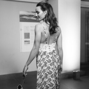 Antonia Desplat Instagram - A beautiful night at the British museum with @chanelofficial 🙏 Merci 🙏

📸 by @virgile.guinard 
HMU by @alexisdayhmu with @chanel.beauty @welovecoco