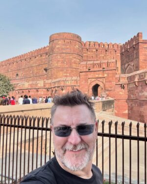 Antonio Calloni Instagram - …Índia…
🇮🇳🇮🇳🇮🇳🇮🇳🇮🇳🇮🇳🇮🇳🇮🇳
Saúde, sorte, beijos, ouro e namastê!
Mais detalhes no @viagemdemao 
(Em breve)