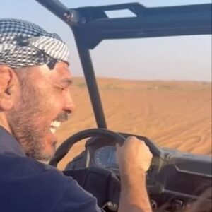 Antônio Rogério Nogueira Instagram - Vivendo a vida. 
Momentos de descontração no deserto com a minha amada @aline.zermiani .