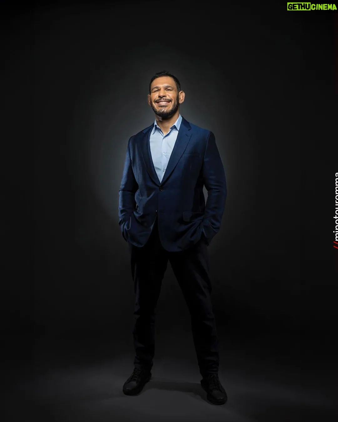 Antônio Rogério Nogueira - 260 Likes - Aquilo que você foca, prospera.
Cada pensamento positivo, cada visualização de sucesso, fortalece sua determinação e te aproxima dos seus objetivos.
Quando você domina sua mente, é capaz de ignorar o que é irrelevante e transformar seus sonhos em realidade.
Não se deixe distrair pelo que não importa.
Concentre-se na linha de chegada e avance com disciplina.
Lembre-se: sua mente é seu maior aliado.
Treine-a bem, e você conquistará o impossível.
#PoderDaMente #MentalidadeDeCampeão #Determinação #Resiliência #Minotouro #TeamNogueira #Superação #FocoNoObjetivo