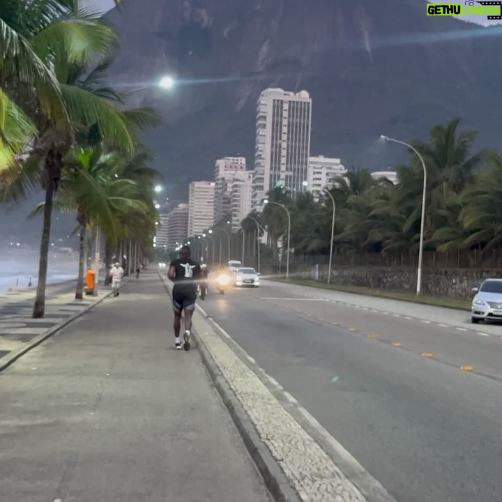 Antônio Rogério Nogueira - 1.7K Likes - Comece seu dia com energia!!⚡️🏆