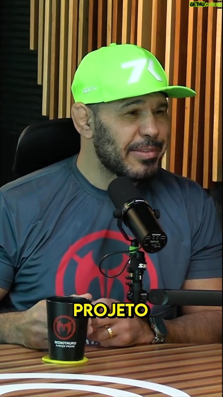 Antônio Rogério Nogueira - 170 Likes - ECONOMIA E RENDA!
“Existem mais projetos sociais de luta do que de futebol, no país.”
Bate papo sensacional com os amigos e mestres @minotouromma e @mestrecoluma no @tourocast