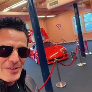 Antonio Sabàto, Jr. Instagram - Forsa Ferrari
@foxcarcollection
@leonardo_montagnese 
@matty_loe_