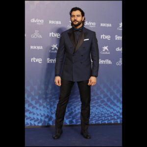 Antonio Velázquez Instagram - Un año mas celebrando la fiesta del cine cine español. 
Gracias a la @academiadecine por una maravillosa gala y enhorabuena a todos los nominados y premiados. 

Gracias también, a mi paisano Javier @portagomoda por arroparme siempre con tanto cariño. 💝
@carcelen_mgmt 💕
#37premiosgoya