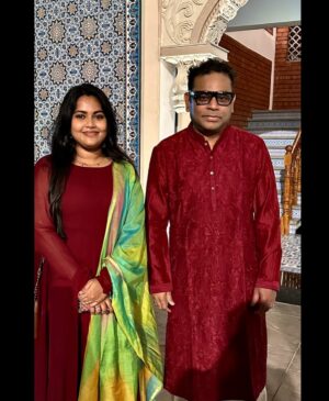 Anu Anand Instagram - Celebratory dinner hosted by the man himself , thank you rahman sir 😍😍♥️♥️
One of the best day so far 😍🤍🧿🧿🧿

Thank you @sekarankarthik Anna, @c.r.e.s.c.e.n.d.o_1512 Anna for this memorable day.!