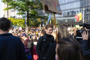 Anuna De Wever Instagram - Today, I marched with 14-year-old Ben, who lost his friend Rosa to the devastating floods in Belgium this summer. 

I marched with Mitzi, who in the Philippines has had to to experience the destructive force of climate change her whole life. 

I marched with Thomas, who has to explain to his two-year-old daughter why our beautiful planet as we know it now, may only exist in history books by the time she grows up. 

These are just a few of the millions of stories. Everyone who showed up today has a story. Everyones future on the line, if we don’t act now. 

I am now looking at our leaders. 
By now, you have heard our stories. 

It’s about time you realize, you are also a part of this story. 

We need real, conscious climate leadership - and we need it now. 

There is no time to waste. It’s time to get #BackToTheClimate 🌏
@youth.for.climate @fridaysforfuture 

Picture credits: Jonito Aerts Arguelles