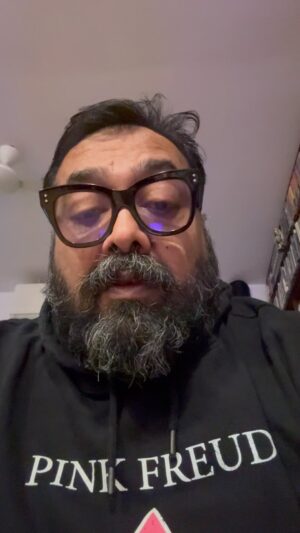 Anurag Kashyap Instagram - @itsvijayvarma got me into the #OppenheimerOnJioCinema chain reaction! ..This movie totally shifted my view of history. Now, I’m pumped to hear what @vidushak thinks! 

@officialjiocinema
#collab