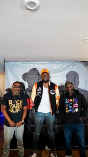 Anwan Glover Instagram - SiriusVybe Primetime Podcast with DC Legend @anwanglover is out now 🎤‼️
Check out Part 1 link in bio 🖱️
-
Subscribe to “SiriusVybe Primetime” on YouTube 📺‼️
-
#siriusvybe #siriusvybeprimetime #siriusvybesitdown #byb4life #gogomusic #dcgogo #dcvybe #siriuscompany #explore #viral