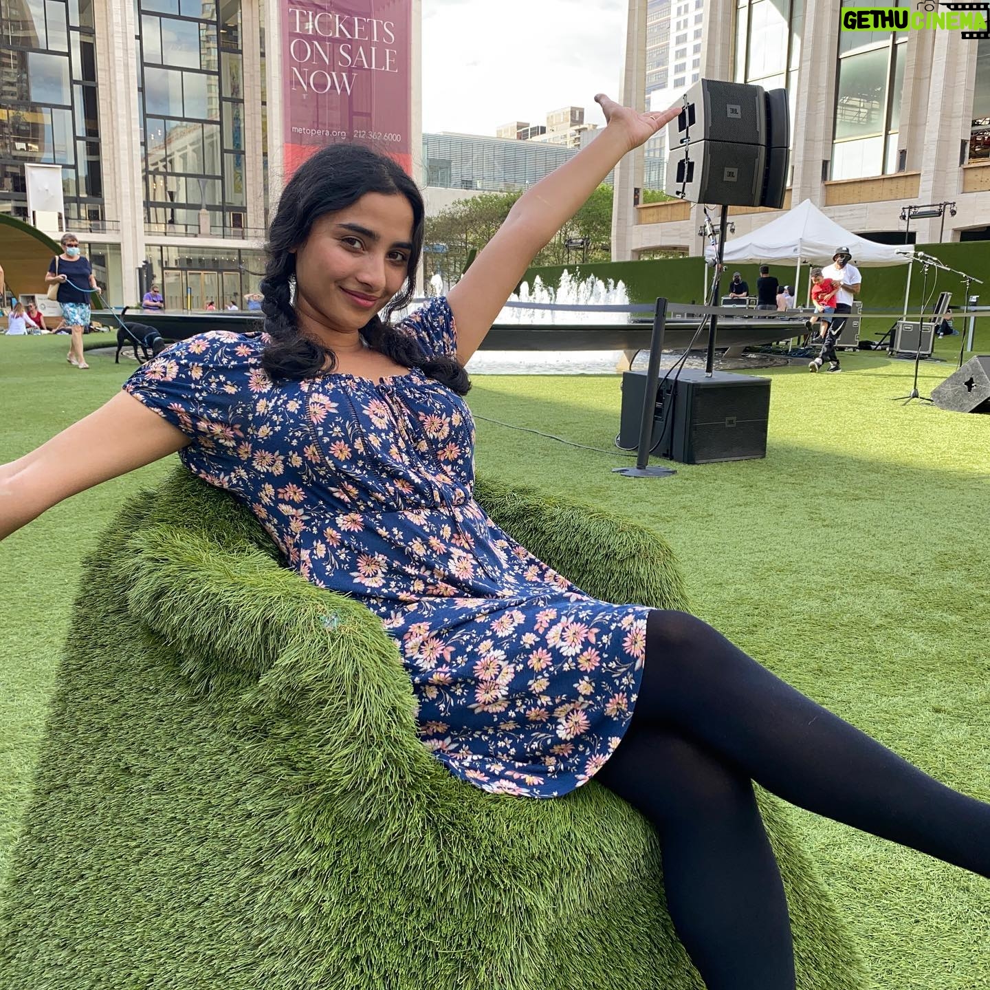 Anya Banerjee - 220 Likes - Oh New York, how I’ve missed you!