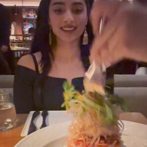 Anya Banerjee Instagram - 🤌🏽🥗🎂