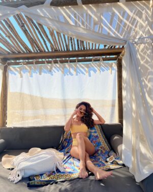Anya Singh Instagram - ☀️🤍

#beachlife #summer #beachbody
