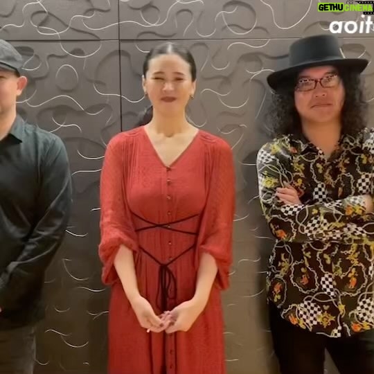 Aoi Teshima - 1.4K Likes - 3月26日長野県・まつもと市民芸術館に遊びに来て下さった皆さま☺︎ありがとうございました。
映像ではホールの名前を間違ってしまってごめんなさい!
皆さんの優しい応援がとても嬉しかった、とお話ししたかったのです!
カミカミでもビデオ撮影に付き合って下さる優しいミュージシャンと一緒に☺︎
-Aoi 🌹
#手嶌葵 #aoiteshima
#松本市民芸術館
#長野県 #オオニシユウスケ @samuraiguitar0911 #真藤敬利