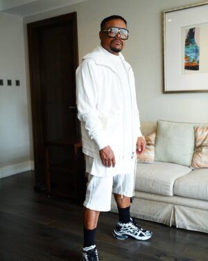 Apl.de.Ap Instagram - Hoodie up, rain down. 👌 Happy weekend, everybody! #OOTD #AplsWorld