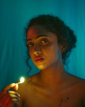 Apoorva Bhardwaj Instagram - My favorite first from this series... Loved working with these talented guys yet another time .
.
.
Photography and editing : @koushik.gowda_ @koushikgowdaphotography 

Make up and hair: @glamupby_rakshajois
.
.
.
.
#matchstickphotography #portraitofaladyonfire #curlyhairactress #apoorvabharadwaj