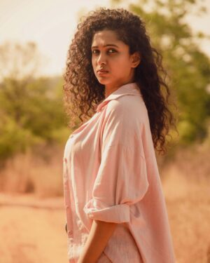 Apoorva Bhardwaj Instagram - Real eyes, realize,  real lies
.
.
@edited by @thekoushikgowda 
.
#apoorvabharadwaj