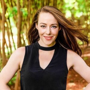 April Billingsley Instagram - Own your power friends. Never stop finding reasons to enjoy this life. Yes, the news can be depressing, but there is still so much beauty in this world. Just a gentle reminder to open your eyes to the flowers and things along with the blah stuff for a few- 💛🌞
📸@mwdirector