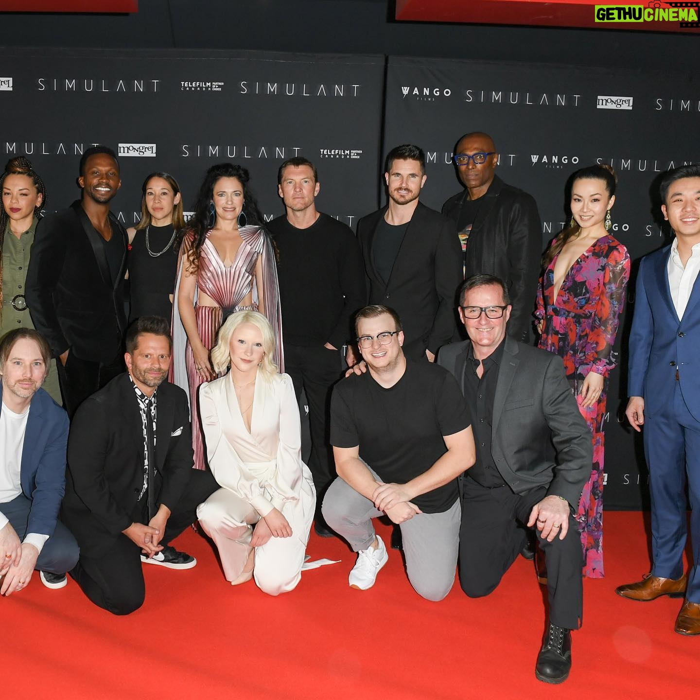 April Mullen - 795 Likes - For One Moment! Simulant Red Carpet @cineplexmovies @mongrelmedia @wangofilms What a weekend !!! Thank you to all those who came out to the big screen to support us !
Dress by @lesley_hampton
Earrings @lucys_handicrafts
@karlymadillmakeup
Photo:
@georgepimentel1