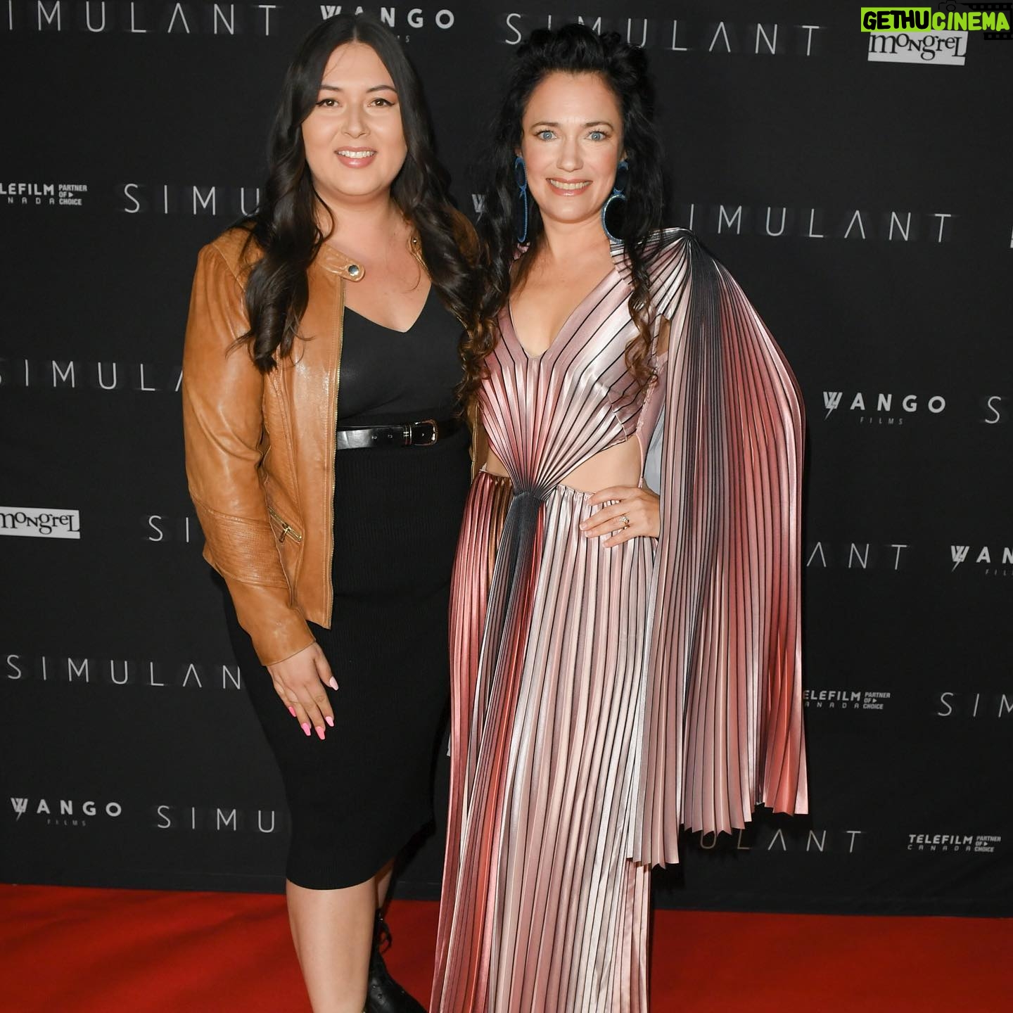 April Mullen - 795 Likes - For One Moment! Simulant Red Carpet @cineplexmovies @mongrelmedia @wangofilms What a weekend !!! Thank you to all those who came out to the big screen to support us !
Dress by @lesley_hampton
Earrings @lucys_handicrafts
@karlymadillmakeup
Photo:
@georgepimentel1