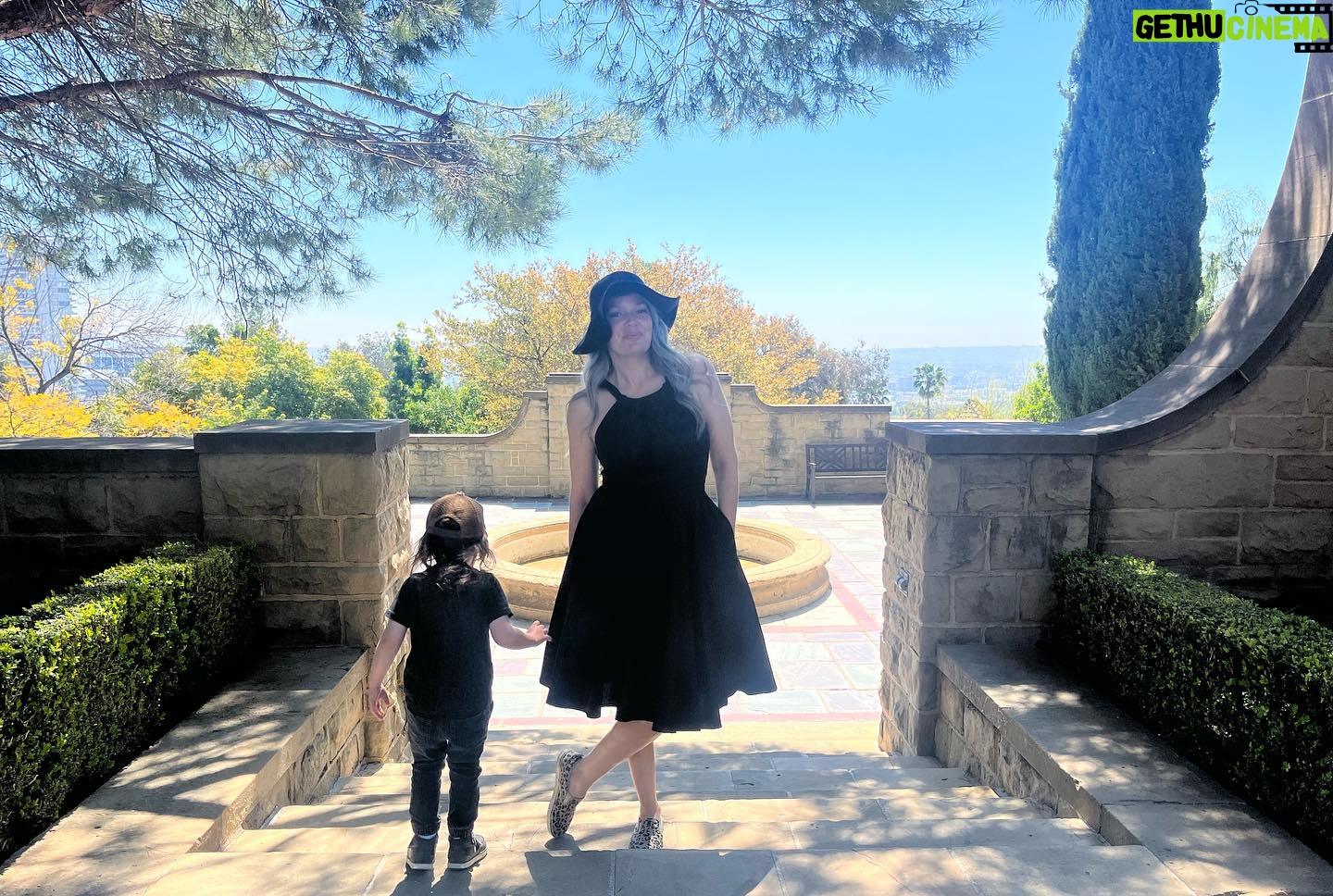 April Schutte - 339 Likes - I realize I’ve not shared my birthday other than in stories! Here are a few sweet moments from April 11, my 43rd birthday. I love my lovely little family. Scroll to the end for the best photo of the day!
.
.
.
#happybirthdaytome🎉 #birthdaygirls #happybirthdaymama #santamonicapier🎡 #greystonemansion #littlefamily #gratefuleveryday #beverlyhills