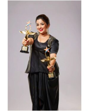 Apurva Nemlekar Instagram - .
What a blessing it is to win these two awards - सर्वोत्कृष्ट ग्लॅमरस चेहरा and सर्वोत्कृष्ट खलनायिका - I am so thrilled and thankful to have won them! 

Winning the most glamorous face award even when playing the part of a villain was only possible because of my wonderful team. My team works so hard to make me look and feel beautiful every single day, giving me the confidence and motivation needed to deliver Saavni perfectly! I specifically chose to play an antagonistic role this time to challenge myself, to do something different, and I am so glad that it has been a successful effort! It is so much fun working with each member of the cast and crew and I look forward to more good times to come!
Thank you @shashisumeetproductions and @star_pravah for this wonderful opportunity ❤️ 
Thank you @wamanharipethejewellers.in for this wonderful diamond Necklace ❤️
A memorable pic with my hardworking crew though few are missing in the pic but I will always be thankful to you guys❤️
Direction team - @ajaykurane @i_tush_official @gv_vasaikar @24_7kalakar @sondkaromkar98 @praffulpatil1012
DOP - @dopvinayak @tripathimehul
Writers - @gaurikodimala @ashwinithepoem
Production team - @nehawaghhalbe  @bunty.singh.7121 
Creative team - @rutujajain__ @sumeet.mhashelkar
Makeup -@manya.utekar
Hairstylist- @anjali.ghag.980 @_niki_0712_ 
Costume stylist @shalmalee_t @the_weekend_girl_ @manasi_rane_96 
.
#apurvanemlekar #premachigoshtaonstarpravah #StarPravah #StarPravahParivaarPuraskar2024 #saavni💃 #myteam #sashisumeetproductions