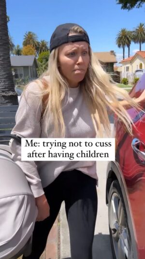 Aqueela Zoll Instagram - When you keep hurting yourself but can’t curse anymore because you have little ears listening to everything you say 😂

#momcomedy #mamasofinstagram #momhumor