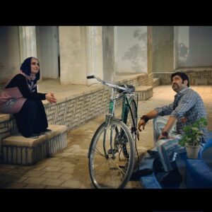 Aram Yousefinia Instagram - سینمایی تلوزیونی کویر آرام

برایم ستاره می چیدی و من خوشحال بودم
میان شب و تاریکی تو ، مهتاب بودم
هر آن غرق تماشای تو بودم آری …
فارغ از ستاره های دنیا بودم

#آرام_یوسفی_نیا #مهدی_امینی_خواه