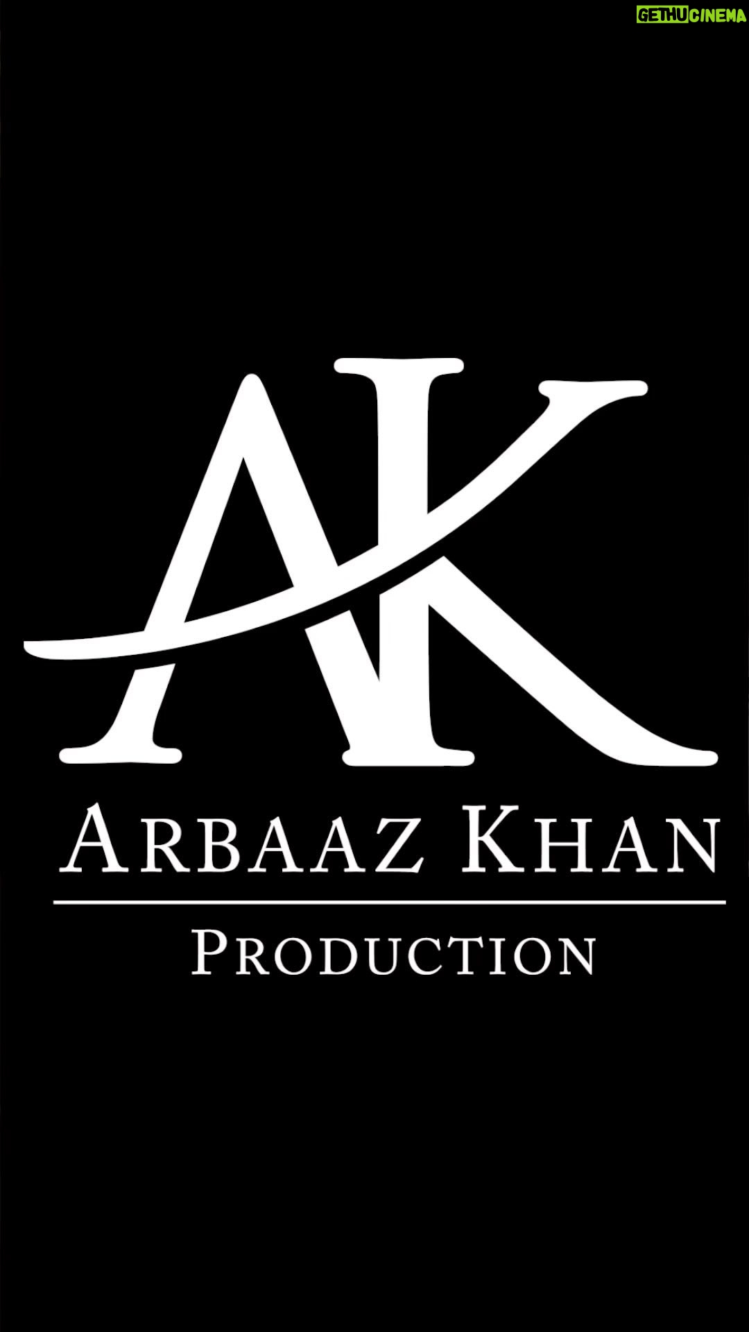 Arbaaz Khan - 6.3K Likes - An ArbaazKhanProduction’s PATNA SHUKLA wrap up bash with cast and crew
Producer - @arbaazkhanofficial
@officialraveenatandon
@satishkaushik2178
@manavvij
@iamroysanyal
@jatingoswami_official
@reel_anushka @gaur_amit
Writer-Director - #vivekbudakoti
Dop - @nehapartimatiyani
Co-producer - @ajay.chabbria
EP - @shardasingh009
Art - @redameise
Casting - @mukeshchhabracc
Costumes - #AlviraKhanAgnihotri @Ashley_rebello