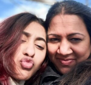 Archana Chandhoke Instagram - happy birthday to the best mother in the whole wide world !! 
happy 42 my sexy :) 

words can't describe how much i adore you and everything you do for all of us. i'm so grateful to have you as my amma!! my no.1 bestfriend, my partner in crime, my 3am icecream partner, my 3am BIRIYANI PARTNER, the one who puts up with my taylor swift music during long car drives, my therapist, my role model, the only person id ever take advice from, the strongest, bravest and most hardworking woman that ive ever come across!! 

may this year only bring you more joy, happiness, work and success as always. 

you are the best. i love you so much.
happy birthday achu ❤️

ps : if you have it, flaunt it xD