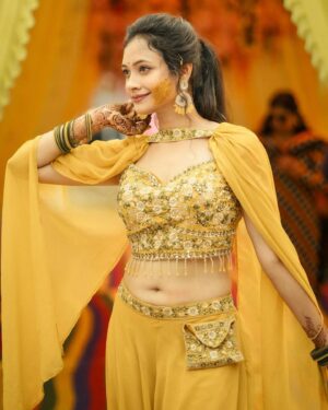 Archana Padhi Instagram - HALDI 💛 
#bhaiyakihaldi #haldiceremony 

Makeover @sai_beautyacademy ❤️
Awesome photography by @slicexfilms ❤️

Which one is yr favourite 🙈??