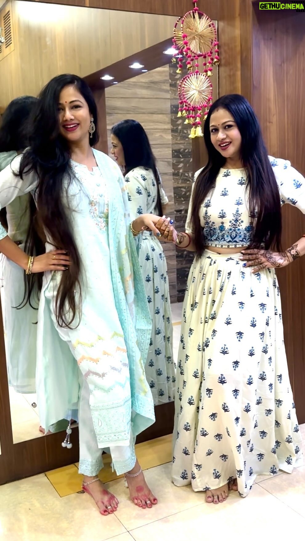 Archita Sahu - 112.5K Likes - On your birthday and always, I wish you love, laughter, and good health 🌼🫰🏻
May all you Dreams come True 🙌🏻
Wishing for us 🥰.. many more bright and beautiful moments together. 🌼
.
.
.
.
#sister #birthday #sisterlove #dress #hairaccessories #blue #gold #white #yellow #smile #jewellery #accessories #trendingreels  #fashionphotography #fashiondesigner #archita #twinning