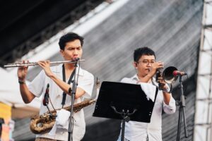 Ardhito Pramono Instagram - As soon as Ardhito Pramono hits his first tune, we know we all be fine today 💕

#PrambananJazzFestival #SatuDekadeBersama #PJF10