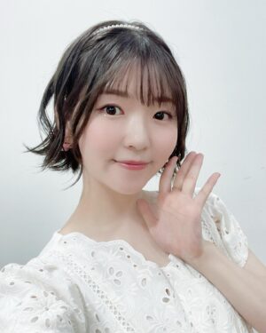 Ari Ozawa Instagram - 8月だ☀️

今月も海外のイベントに参加予定です🌻
