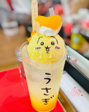 Ari Ozawa Instagram - 池袋PARCOのちいかわレストランに行ってきました🙌

めっちゃ食べました😋(1人で全部食べてないですよ)
可愛いだけじゃなく、全部美味しくて…！！👏
念願の郎ラーメンも量多くてむちゃうまで最高でした！
帰りに隣のショップで食器グッズを爆買いしました🛍️

#ちいかわ
#ちい活 
#ちいかわレストラン