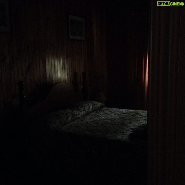 Ari Wegner - 117 Likes - Bates-esque Motel