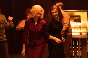 Ari Wegner Instagram - “From a visual perspective the challenge was to closely track where the audience’s mind is in relation to our main character. You’ve got to help them visually, manipulate them, to fall in love with Eileen knowing you are going to take them to a very challenging place.” 

Ari Wegner ASC ACS on her work on gripping psycho-drama 'Eileen'.

Hear more from Ari via the link in BC's bio! Catch 'Eileen' in cinemas from 1 December.

 📸: Jeong Park
