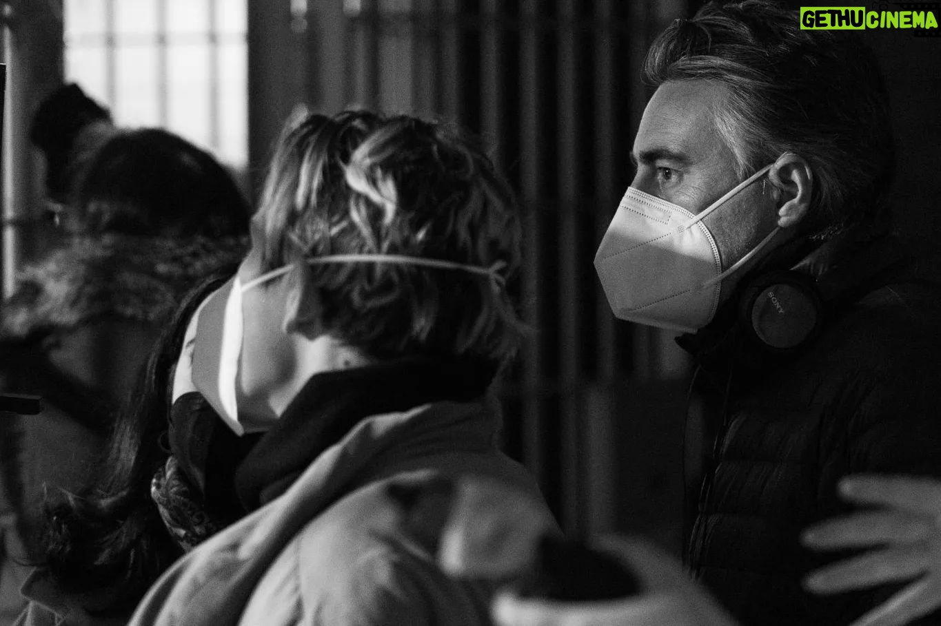 Ari Wegner - 1.1K Likes - “From a visual perspective the challenge was to closely track where the audience’s mind is in relation to our main character. You’ve got to help them visually, manipulate them, to fall in love with Eileen knowing you are going to take them to a very challenging place.”
Ari Wegner ASC ACS on her work on gripping psycho-drama 'Eileen'.
Hear more from Ari via the link in BC's bio! Catch 'Eileen' in cinemas from 1 December.
📸: Jeong Park