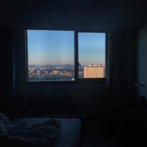 Ari Wegner Instagram - Gypsy Lyf....Hotel morningz... 2016 finish line in sight ☺️