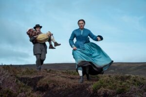 Ari Wegner Instagram - “We wanted to find a way to inject colour and life wherever we could, and to avoid the film being too visually depressing. 'The Wonder' is also a story about a potential miracle and Lib is very full of life and energy, so we wanted colour to play a big role – such as Lib’s vivid blue dress, the green walls and the vibrance of the fire light.

“We also did a lot of planning about curtains, shutters, specific wall colours and how shiny they should be. The sets were designed with these kind of lumpy, shiny green walls so they would appear both green and golden in the parts where they reflected the lamp and firelight.”

Ari Wegner ASC ACS on achieving the unique colour palette of 'The Wonder'.

Swipe for BTS and read the full interview via the link in bio.

📸: Netflix/Aidan Monaghan

-

@ariwegner #FlorencePugh #TheWonder #cinema #film #dop #filmmaking #cinematography #BritishCinematographer #movies